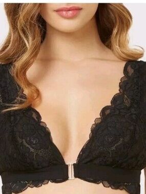 HAH WE ARE Lace Plunge Bralettes - Black & Dusty Rose